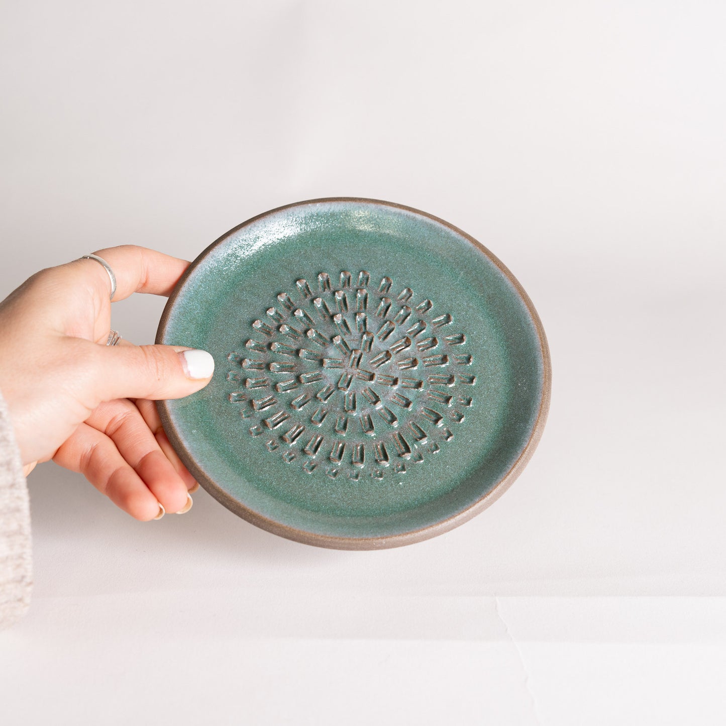 Handmade Ceramic Garlic & Ginger Grinder (Seconds) - Teal