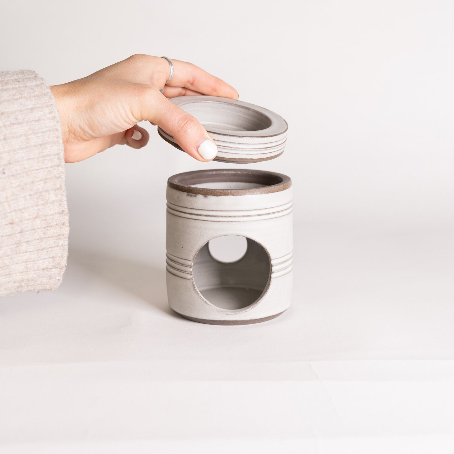 Handmade Ceramic Wax Warmer - Matte White